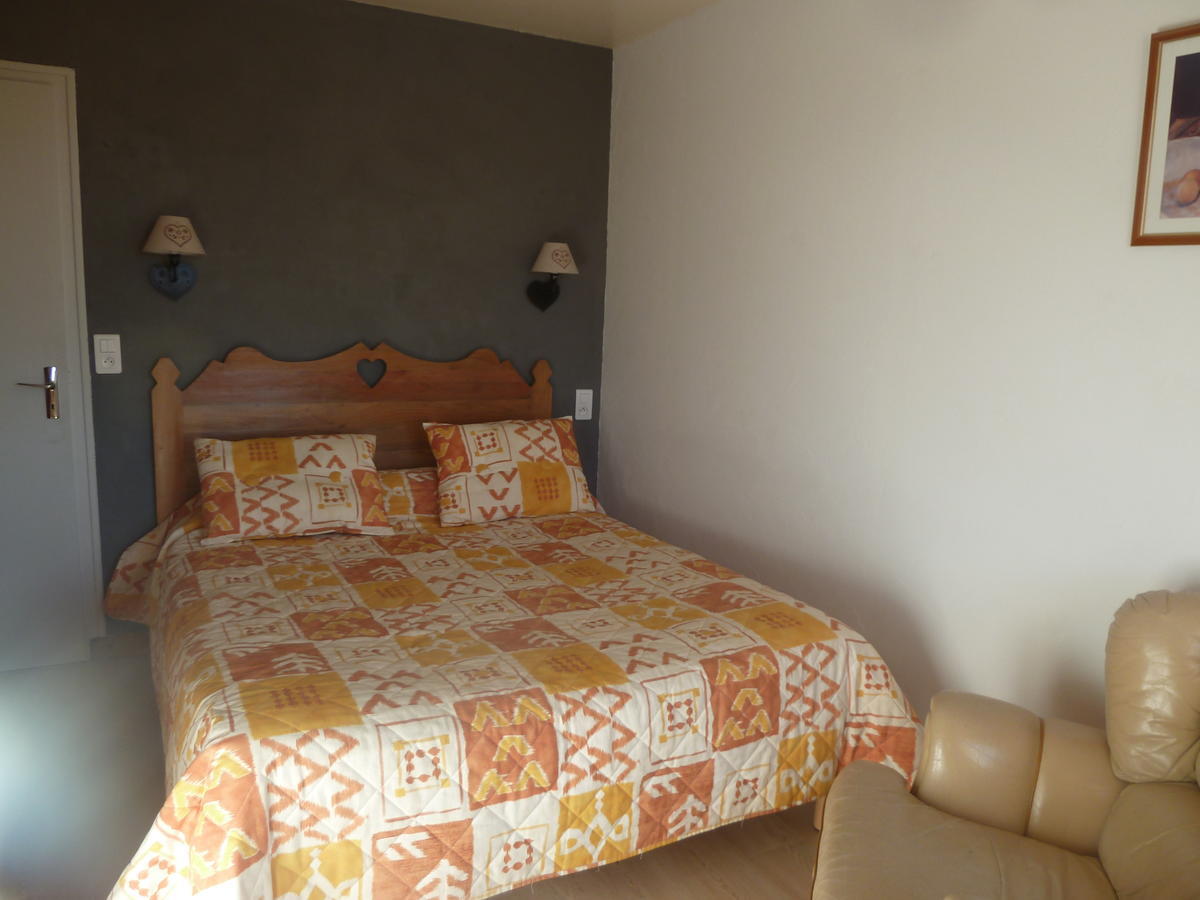 Auberge Le Sillet Longcochon Kamer foto