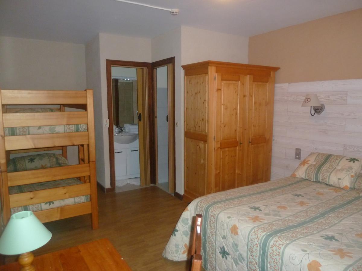 Auberge Le Sillet Longcochon Kamer foto